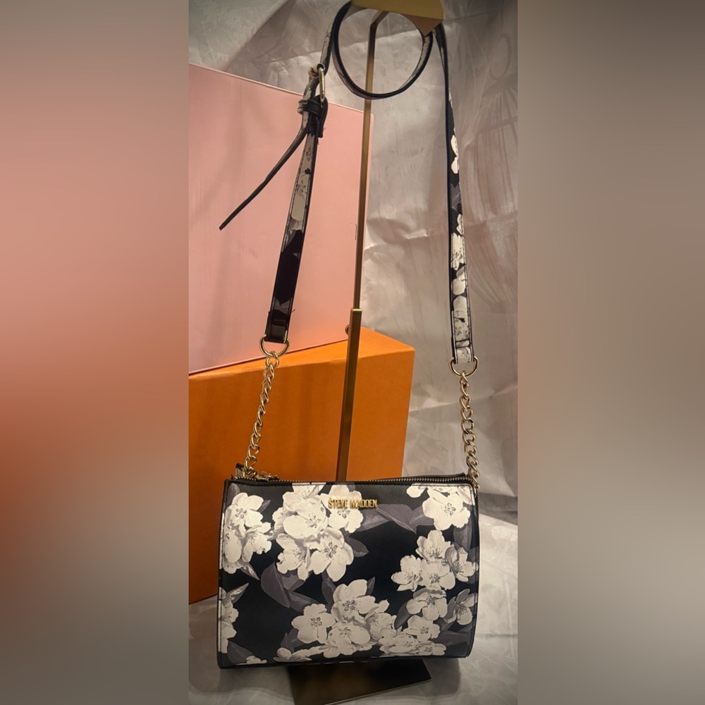 ✨ STEVE MADDEN | Moody Floral Chain Shoulder Bag (NWOT) - Picture 2 of 13